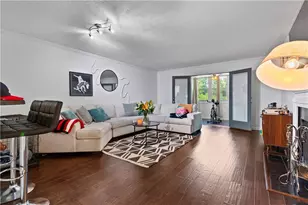 113 Brittany Ct, Duluth, GA 30096 - Photo 7