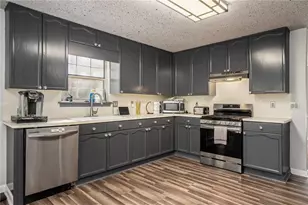 145 Shadybrook Ln SW, Atlanta, GA 30331 - Photo 19