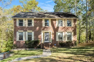 145 Shadybrook Ln SW, Atlanta, GA 30331 - Photo 3