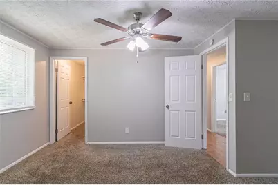 2092 Countydown Lane, Stone Mountain, GA 30088 - Photo 17