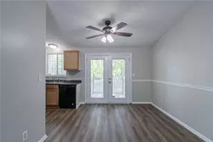 2092 Countydown Ln, Stone Mountain, GA 30088 - Photo 7