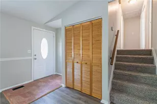 2092 Countydown Ln, Stone Mountain, GA 30088 - Photo 11