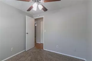 2092 Countydown Ln, Stone Mountain, GA 30088 - Photo 13