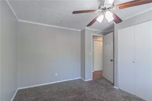 2092 Countydown Ln, Stone Mountain, GA 30088 - Photo 15