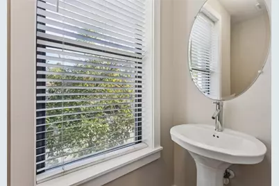 2030 Main Street #305, Atlanta, GA 30318 - Photo 15