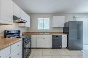 8431 Magnolia Dr, Jonesboro, GA 30238 - Photo 15