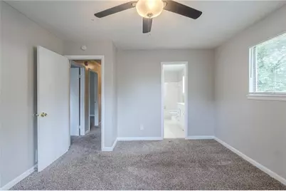 8431 Magnolia Drive, Jonesboro, GA 30238 - Photo 23