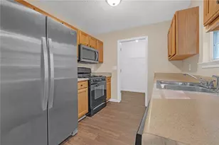 4851 Lake Park Ln, Acworth, GA 30101 - Photo 7