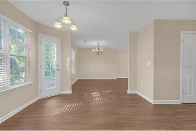 4851 Lake Park Lane, Acworth, GA 30101 - Photo 9