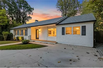 531 Crestview Terrace, Gainesville, GA 30501 - Photo 3