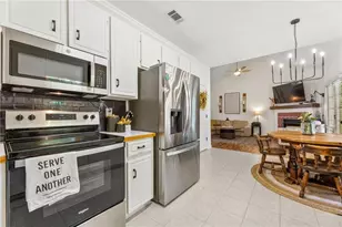 506 Charles Dr, Canton, GA 30115 - Photo 9