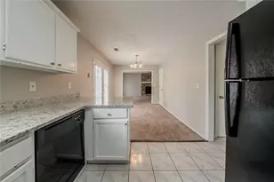 6351 Stablewood Way, Lithonia, GA 30058 - Photo 7