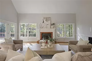 963 Bolingbrook Dr SW, Marietta, GA 30064 - Photo 11