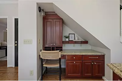 963 Bolingbrook Drive SW, Marietta, GA 30064 - Photo 19