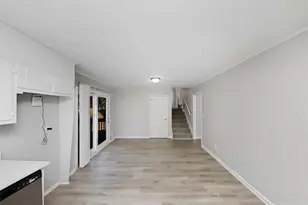 446 Queen Aliese Ln, Jonesboro, GA 30236 - Photo 9