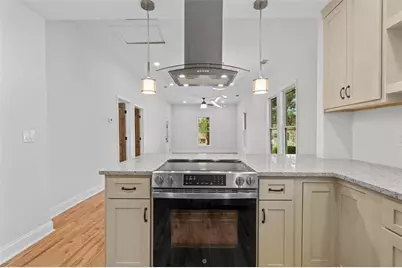 515 Woodlawn Avenue, Calhoun, GA 30701 - Photo 19