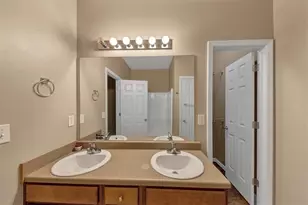 1025 City Park Dr, McDonough, GA 30252 - Photo 13