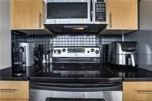 923 Peachtree St NE, Atlanta, GA 30309 - Photo 13