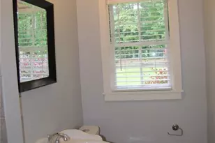 3490 Sexton Woods Dr, Chamblee, GA 30341 - Photo 23