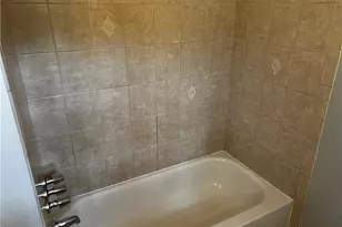 3490 Sexton Woods Dr, Chamblee, GA 30341 - Photo 21