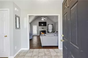 4704 Hanson Hills Ct, Gainesville, GA 30506 - Photo 7