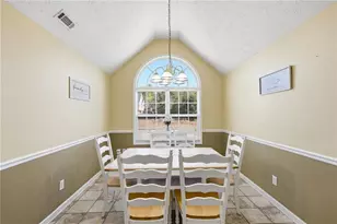 4704 Hanson Hills Ct, Gainesville, GA 30506 - Photo 3