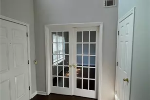 1557 Andrew Hills Ct, Suwanee, GA 30024 - Photo 3