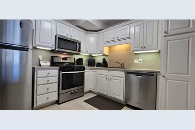 2965 Pharr Court South NW #316, Atlanta, GA 30305 - Photo 19