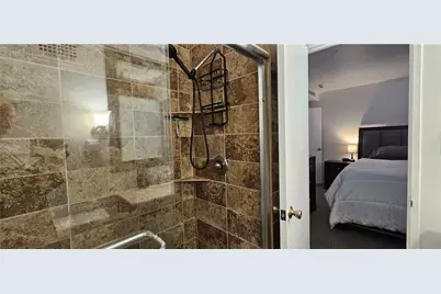 2965 Pharr Court South NW #316, Atlanta, GA 30305 - Photo 9