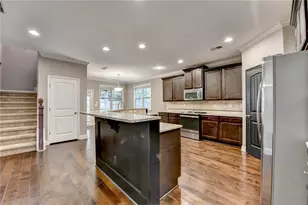 7067 Walham Grove, Johns Creek, GA 30097 - Photo 7