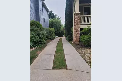 1333 Eubanks Avenue, East Point, GA 30344 - Photo 33