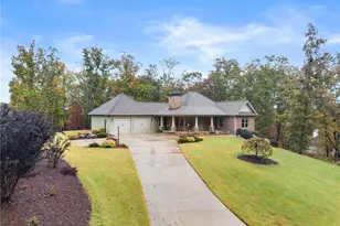 171 Pointe Willow Dr, Cleveland, GA 30528 - Photo 5