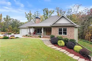 171 Pointe Willow Dr, Cleveland, GA 30528 - Photo 3