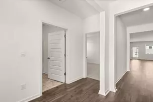 8564 Secretariat Dr, Lithonia, GA 30058 - Photo 5