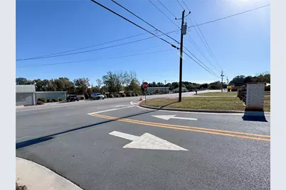 1535 Dahlonega Highway, Cumming, GA 30040 - Photo 27