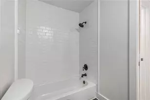 708 Woodcliff Dr, Atlanta, GA 30350 - Photo 9