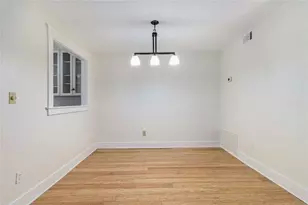 708 Woodcliff Dr, Atlanta, GA 30350 - Photo 3