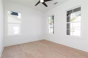 812 Keystone Dr, Woodstock, GA 30188 - Photo 7