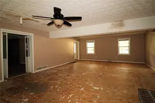 570 Creekwood Pass, Dallas, GA 30157 - Photo 9