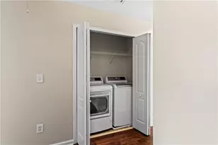 2462 Suwanee Pointe Dr, Lawrenceville, GA 30043 - Photo 23