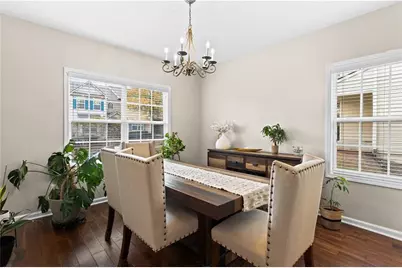 2462 Suwanee Pointe Drive, Lawrenceville, GA 30043 - Photo 7