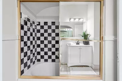 617 Hamilton E Holmes Drive NW, Atlanta, GA 30318 - Photo 15