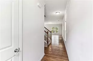 139 Village Trail, Woodstock, GA 30188 - Photo 5