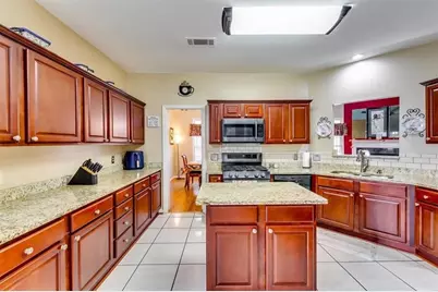 7256 Wheeler Trail, Lithonia, GA 30058 - Photo 13