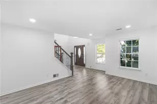 1443 Wilson Manor Circle, Lawrenceville, GA 30045 - Photo 9