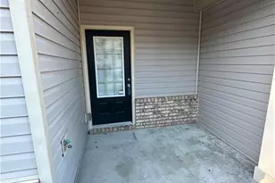 348 Turtle Creek Dr, Winder, GA 30680 - Photo 3