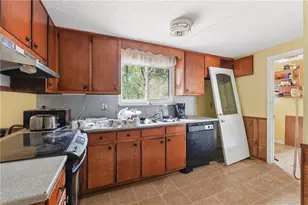 6063 Lyndale St, Douglasville, GA 30135 - Photo 9