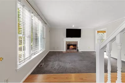 650 Corbin Lake Court, Atlanta, GA 30350 - Photo 7