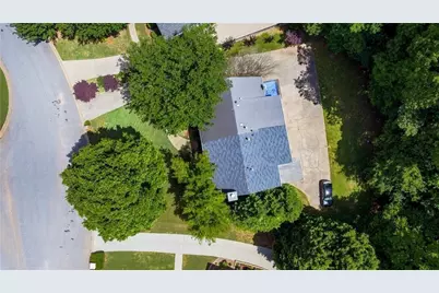 650 Corbin Lake Court, Atlanta, GA 30350 - Photo 41