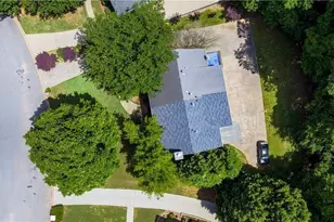 650 Corbin Lake Ct, Atlanta, GA 30350 - Photo 41